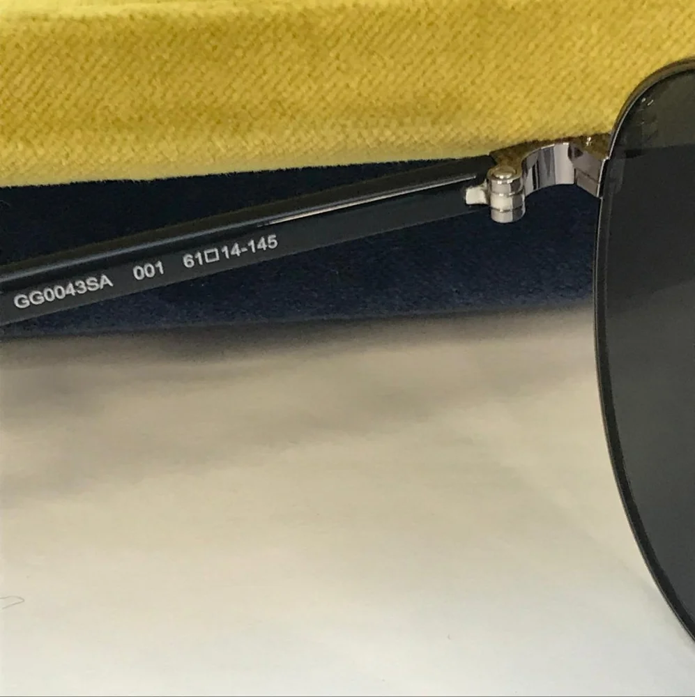 - New 💯 Original Gucci Blue Pilot Unisex Sunglasses GG0043SA 001 61.